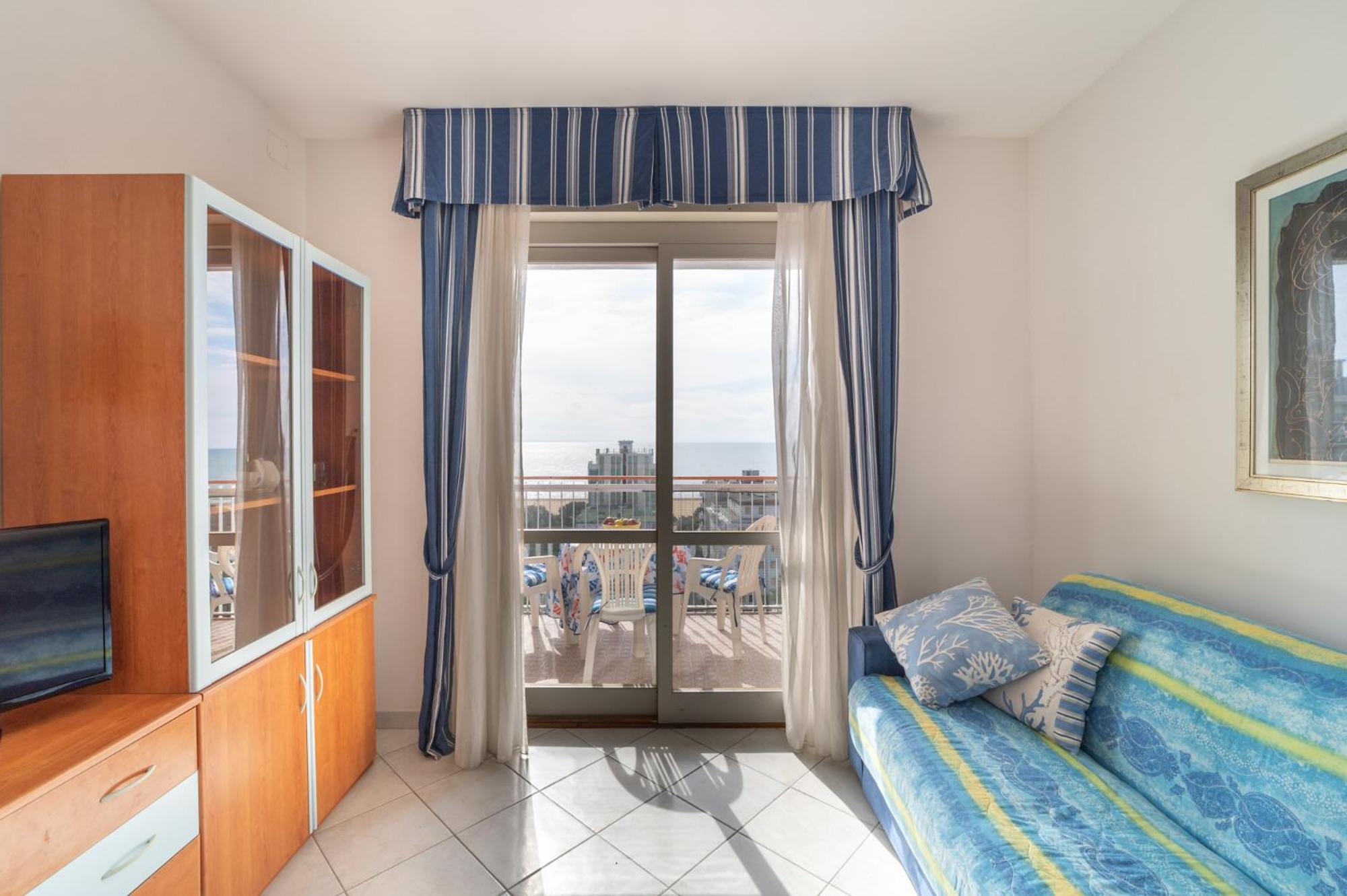 Residenza Puerto Do Sol Apartment Lignano Sabbiadoro Exterior photo