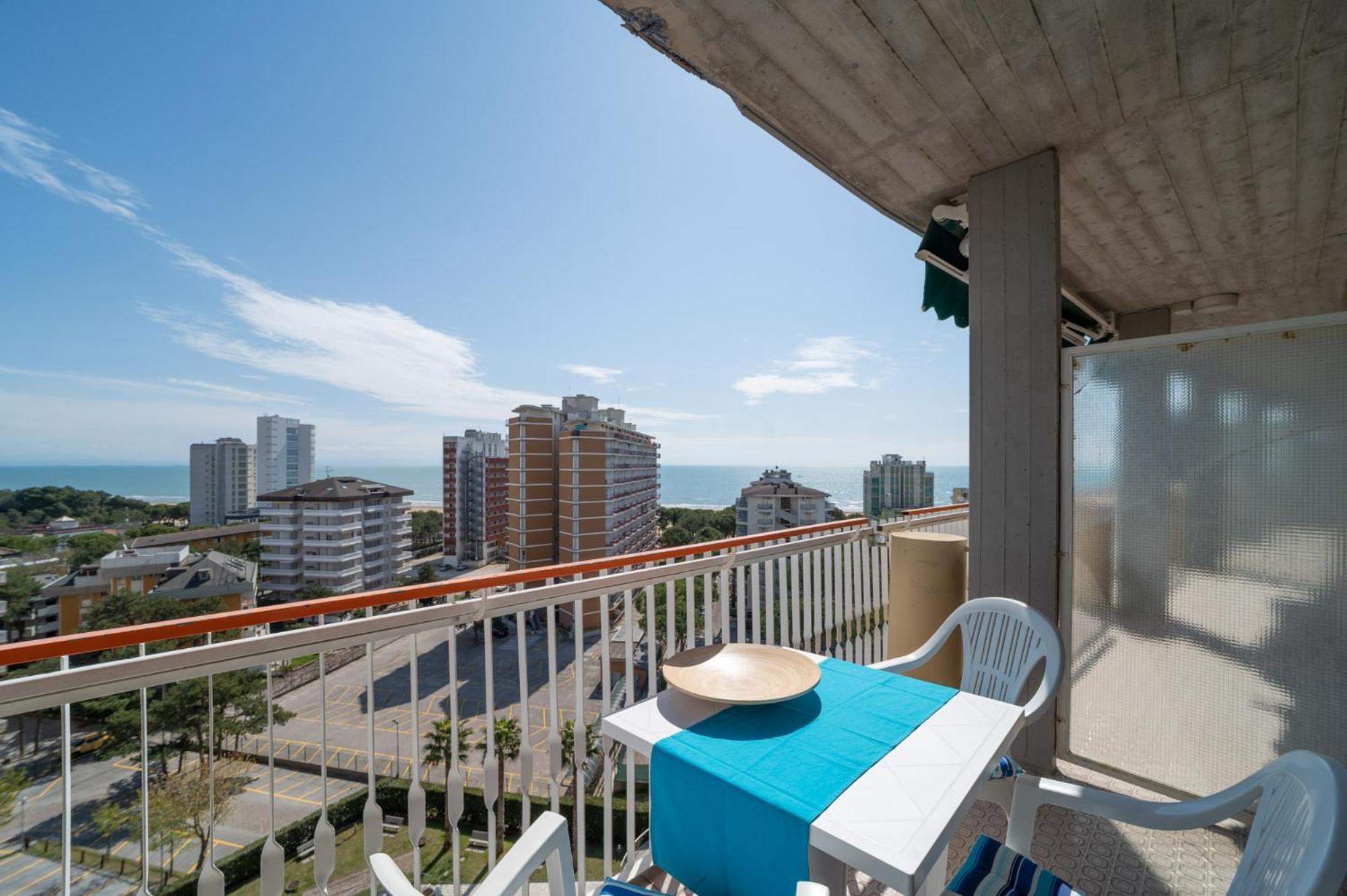 Residenza Puerto Do Sol Apartment Lignano Sabbiadoro Exterior photo